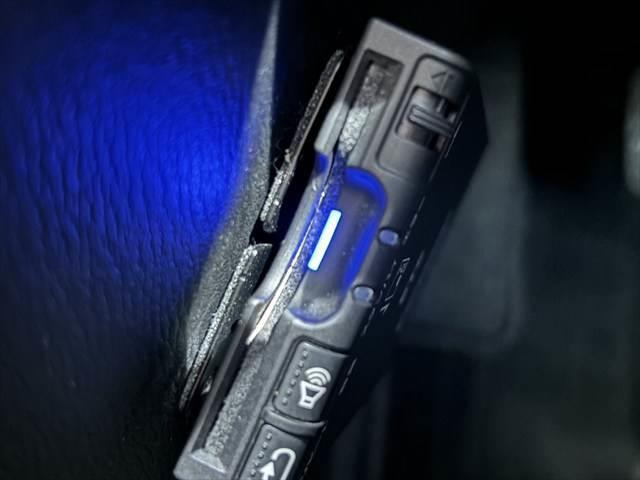 アクセラスポーツ １５Ｓツーリング　６速マニュアル車　ＢＯＳＥサウンド　純正ＳＤナビ　レーダークルーズコントロール　ＤＶＤ再生　ＥＴＣ　禁煙車　フルセグＴＶ　ブルートゥース　ＬＥＤヘッド　衝突軽減ブレーキ　純正１６インチアルミホイール（40枚目）