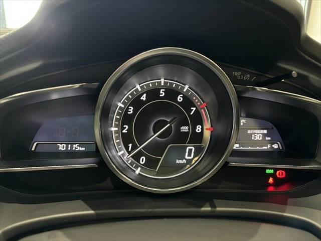 アクセラスポーツ １５Ｓツーリング　６速マニュアル車　ＢＯＳＥサウンド　純正ＳＤナビ　レーダークルーズコントロール　ＤＶＤ再生　ＥＴＣ　禁煙車　フルセグＴＶ　ブルートゥース　ＬＥＤヘッド　衝突軽減ブレーキ　純正１６インチアルミホイール（48枚目）