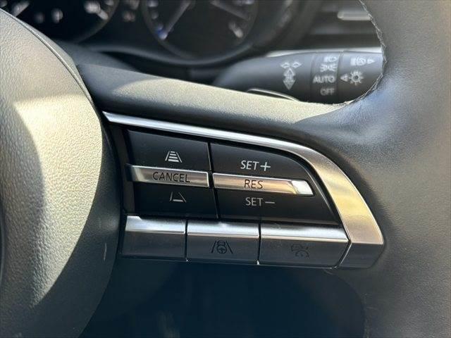 �����[�_�[�N���[�Y�R���g���[��