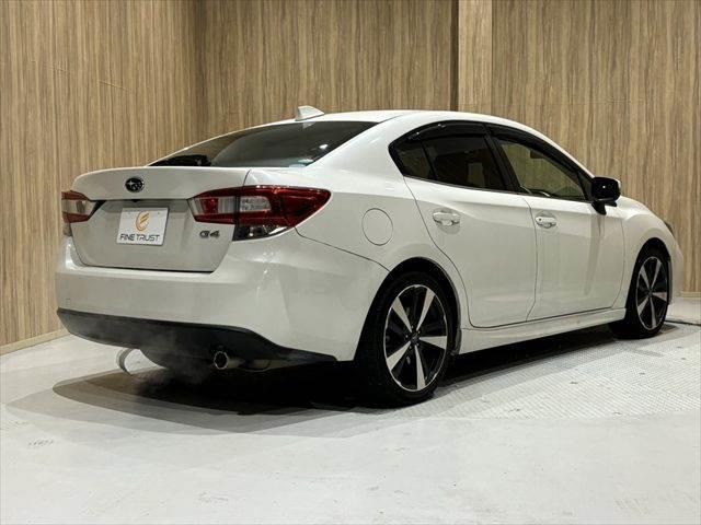 �O�ꂵ���@�֌n�`�F�b�N�A���ɓ_�����s���A�[�ԑO�͖@�萮�������{���Ă���܂��B�����S���������I�I