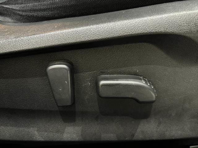 インプレッサスポーツ ２．０ｉ－Ｌアイサイト　後期型　セイフティプラス　純正ＳＤナビ　オートビークルホールド　禁煙車　バックカメラ　フロントカメラ　サイドカメラ　フルセグＴＶ　レーダークルーズコントロール　衝突軽減ブレーキ　クリアランスソナー（46枚目）