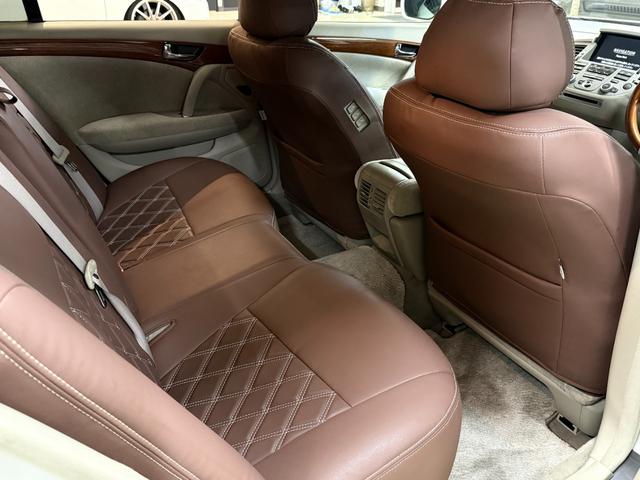 シーマ 450XV シーマ450XV LEONHARDIRITT Glaube 20インチホイール BOLD WORLDエアサス公認済 リアストレートマフラー シートカバー 社外ウッドハンドル シートメモリー(24枚目)