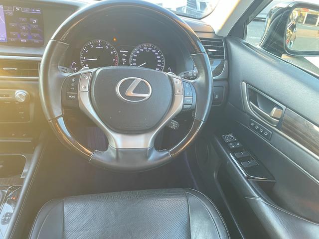 ＧＳ ＧＳ２５０　Ｉパッケージ　シートヒーター　シートエアコン　Ｂｌｕｅｔｏｏｔｈ　ＲＳＲ車高調　ロクサーニ新品ホイール　スピンドルグリル　リアサンシェード　ｆスポイラー　トランクスポイラー　三眼ヘッドライト　ＥＴＣ　スモークテール（18枚目）