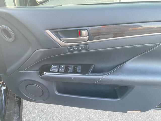 ＧＳ ＧＳ２５０　Ｉパッケージ　シートヒーター　シートエアコン　Ｂｌｕｅｔｏｏｔｈ　ＲＳＲ車高調　ロクサーニ新品ホイール　スピンドルグリル　リアサンシェード　ｆスポイラー　トランクスポイラー　三眼ヘッドライト　ＥＴＣ　スモークテール（39枚目）