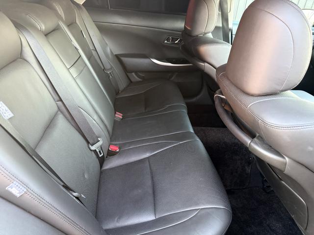 クラウン アスリート　２００系クラウン　アスリート　社外ヘッドライト　ＡＩＭＧＡＩＮマフラー　社外２１インチ　アルミホイール　モデリスタ　エアロ　スモークテール　ＴＥＩＮ車高調（22枚目）