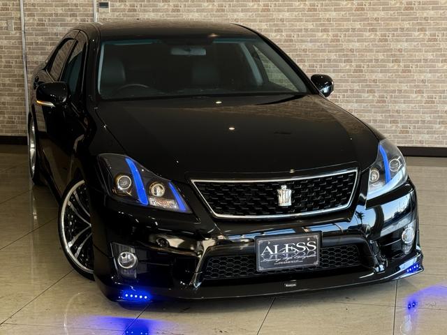 クラウン アスリート　２００系クラウン　アスリート　社外ヘッドライト　ＡＩＭＧＡＩＮマフラー　社外２１インチ　アルミホイール　モデリスタ　エアロ　スモークテール　ＴＥＩＮ車高調（39枚目）