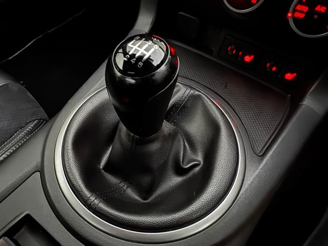 ロードスター ＲＳ　ＲＨＴ　Ｒパッケージ　後期／車検整備付／６速ＭＴ／Ｒ７年１０月クラッチＯＨ済／専用ＲＥＣＡＲＯバケットシート・ＢＢＳ鍛造１７インチＡＷ／電動ＯＰ／シートヒーター／Ｒ５年クラッチマスターシリンダ・ブレーキマスターシリンダ交換（30枚目）