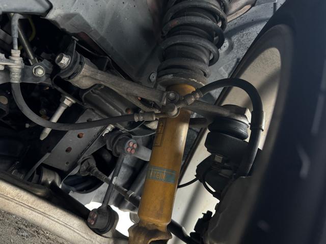 【アフターサービス】納車前の車検・整備はもちろん、アフター保証、オートローン、ボディコーティングなど、お客様一人ひとりに合わせて、無理のないプランをご提案いたします。