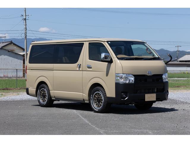ハイエースバン ロングスーパーＧＬ　Ｓ－ＧＬ・ディーゼル・アースカラーパッケージ・ベージュ・電動スライドドア・クラフトプラスオリジナルバンライフカスタム・車中泊仕様・オリジナルセンターコンソール・セカンドキャビネット・シートカバー（7枚目）
