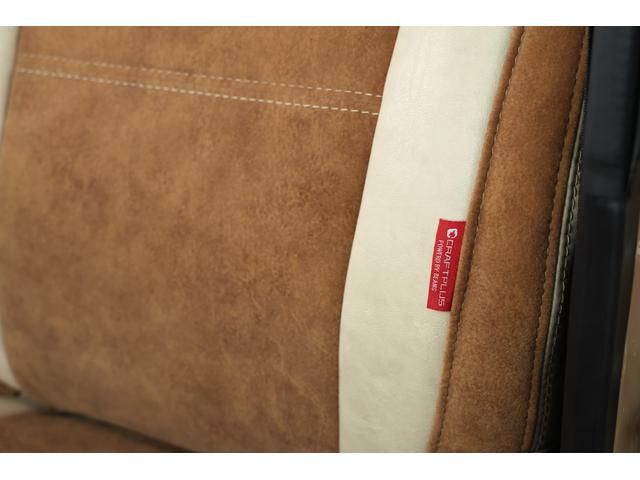 ハイエースバン ロングスーパーＧＬ　Ｓ－ＧＬ・ディーゼル・アースカラーパッケージ・ベージュ・電動スライドドア・クラフトプラスオリジナルバンライフカスタム・車中泊仕様・オリジナルセンターコンソール・セカンドキャビネット・シートカバー（29枚目）