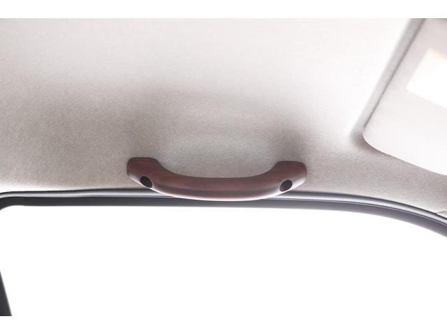 ハイエースバン ロングスーパーＧＬ　Ｓ－ＧＬ・ディーゼル・アースカラーパッケージ・ベージュ・電動スライドドア・クラフトプラスオリジナルバンライフカスタム・車中泊仕様・オリジナルセンターコンソール・セカンドキャビネット・シートカバー（31枚目）