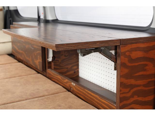 ハイエースバン ロングスーパーＧＬ　Ｓ－ＧＬ・ディーゼル・アースカラーパッケージ・ベージュ・電動スライドドア・クラフトプラスオリジナルバンライフカスタム・車中泊仕様・オリジナルセンターコンソール・セカンドキャビネット・シートカバー（41枚目）