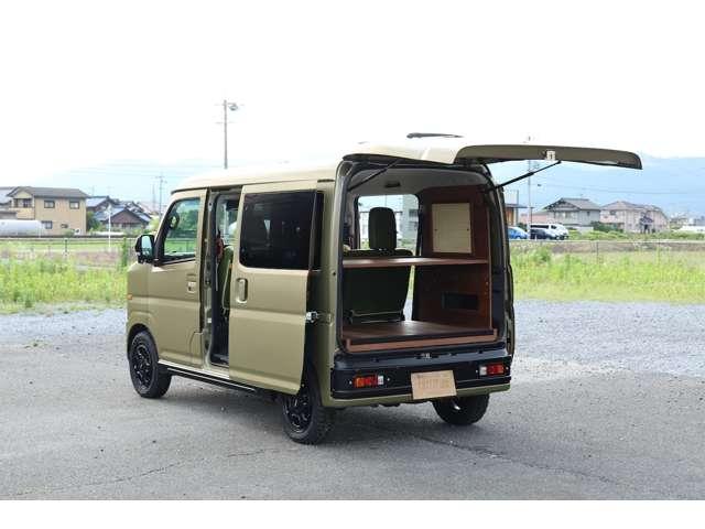 アトレー ＲＳ　クラフトプラスバンライフオリジナルカスタム・車中泊・ウォルナット・シートカバー・ドリンクホルダー・アシストグリップ・ＤＡＭＤ　Ｆｕｚｚ・ＢＲ－３３　ホイール・カロッツェリア７インチナビ・バックカメラ（17枚目）