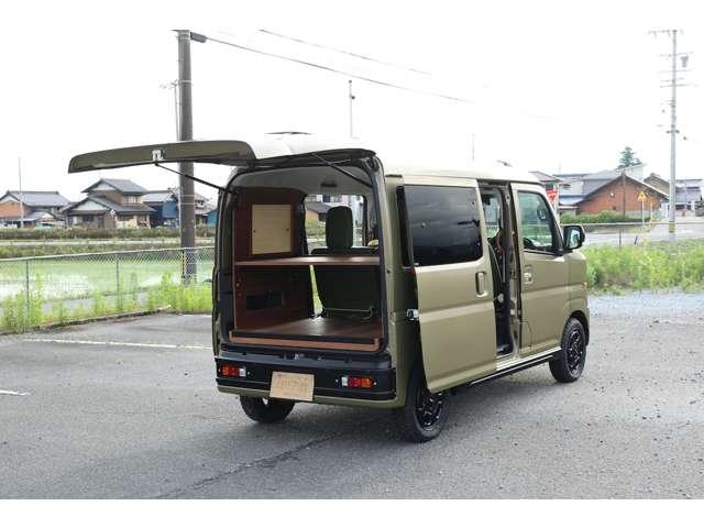 アトレー ＲＳ　クラフトプラスバンライフオリジナルカスタム・車中泊・ウォルナット・シートカバー・ドリンクホルダー・アシストグリップ・ＤＡＭＤ　Ｆｕｚｚ・ＢＲ－３３　ホイール・カロッツェリア７インチナビ・バックカメラ（18枚目）