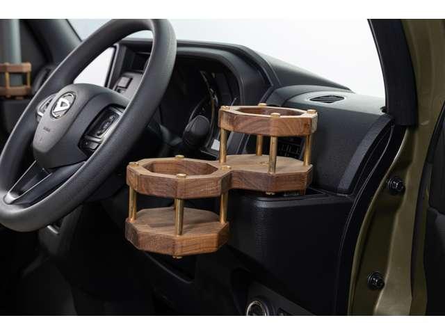 アトレー ＲＳ　クラフトプラスバンライフオリジナルカスタム・車中泊・ウォルナット・シートカバー・ドリンクホルダー・アシストグリップ・ＤＡＭＤ　Ｆｕｚｚ・ＢＲ－３３　ホイール・カロッツェリア７インチナビ・バックカメラ（36枚目）