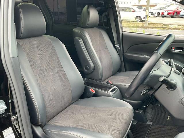 エスティマ アエラス　プレミアム　禁煙車　後期モデル　サンルーフ　ＴＲＤフルエアロ　両側電動スライドドア　純正９インチＳＤナビ　純正１２インチフリップダウンモニター　ハーフレザーシート　クルーズコントロール　パワーシート（6枚目）