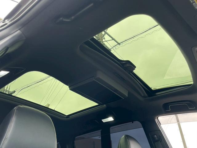 エスティマ アエラス　プレミアム　禁煙車　後期モデル　サンルーフ　ＴＲＤフルエアロ　両側電動スライドドア　純正９インチＳＤナビ　純正１２インチフリップダウンモニター　ハーフレザーシート　クルーズコントロール　パワーシート（9枚目）