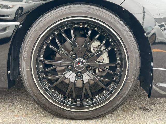 エスティマ アエラス　プレミアム　禁煙車　後期モデル　サンルーフ　ＴＲＤフルエアロ　両側電動スライドドア　純正９インチＳＤナビ　純正１２インチフリップダウンモニター　ハーフレザーシート　クルーズコントロール　パワーシート（25枚目）