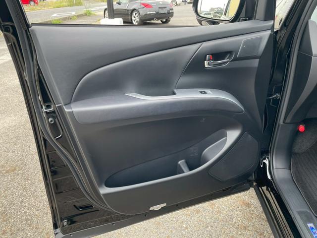 エスティマ アエラス　プレミアム　禁煙車　後期モデル　サンルーフ　ＴＲＤフルエアロ　両側電動スライドドア　純正９インチＳＤナビ　純正１２インチフリップダウンモニター　ハーフレザーシート　クルーズコントロール　パワーシート（38枚目）