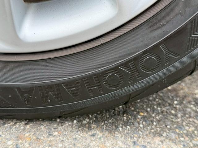 A1スポーツバック 1.4TFSI ワンオーナー 禁煙車 ユーザー様買取車両 プッシュスタート ナビ Bluetoothオーディオ HIDヘッドライト CD・DVD・TV再生 ETC 純正15インチアルミアイドリングストップ(26枚目)