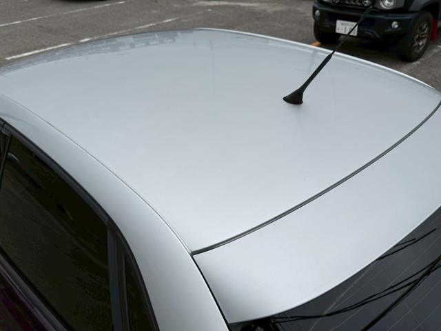 A1スポーツバック 1.4TFSI ワンオーナー 禁煙車 ユーザー様買取車両 プッシュスタート ナビ Bluetoothオーディオ HIDヘッドライト CD・DVD・TV再生 ETC 純正15インチアルミアイドリングストップ(33枚目)