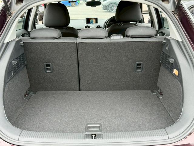 A1スポーツバック 1.4TFSI ワンオーナー 禁煙車 ユーザー様買取車両 プッシュスタート ナビ Bluetoothオーディオ HIDヘッドライト CD・DVD・TV再生 ETC 純正15インチアルミアイドリングストップ(60枚目)