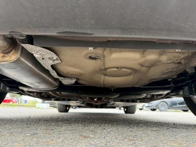 A1スポーツバック 1.4TFSI ワンオーナー 禁煙車 ユーザー様買取車両 プッシュスタート ナビ Bluetoothオーディオ HIDヘッドライト CD・DVD・TV再生 ETC 純正15インチアルミアイドリングストップ(65枚目)