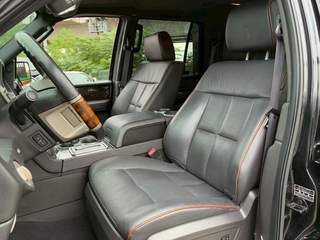 LINCOLN LINCOLN NAVIGATOR BASE GRADE