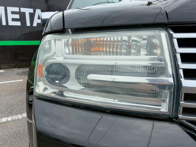 LINCOLN LINCOLN NAVIGATOR BASE GRADE