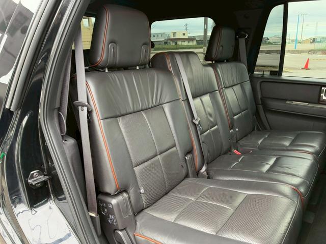 LINCOLN LINCOLN NAVIGATOR BASE GRADE