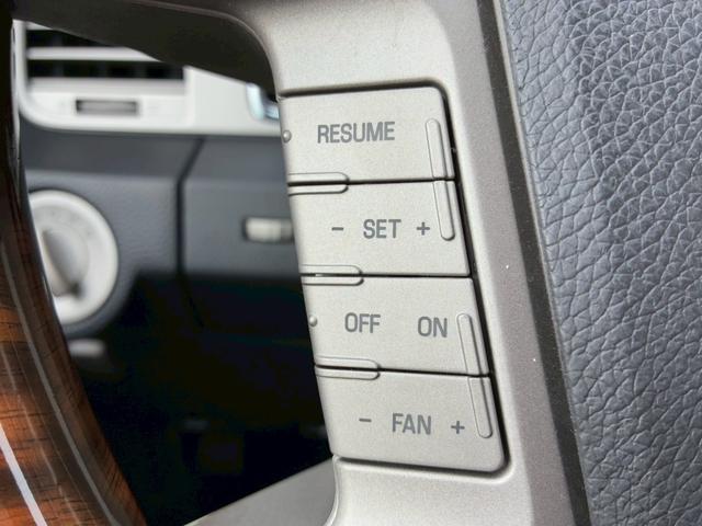 LINCOLN LINCOLN NAVIGATOR BASE GRADE