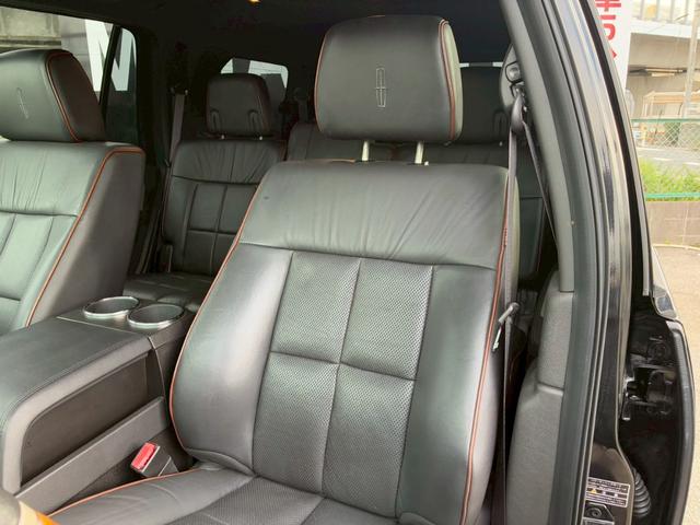 LINCOLN LINCOLN NAVIGATOR BASE GRADE