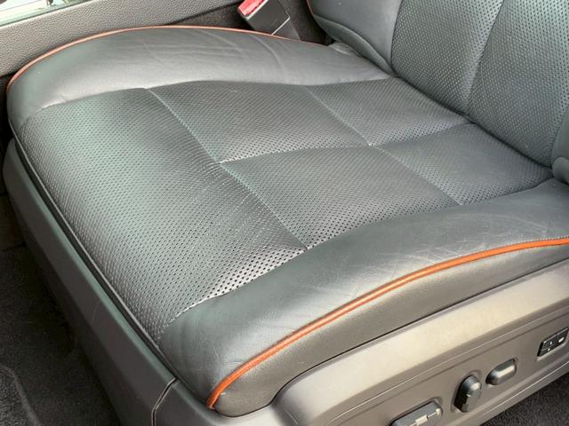 LINCOLN LINCOLN NAVIGATOR BASE GRADE