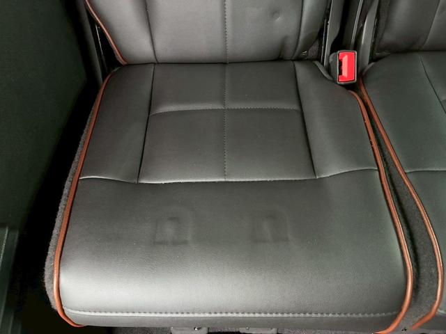 LINCOLN LINCOLN NAVIGATOR BASE GRADE