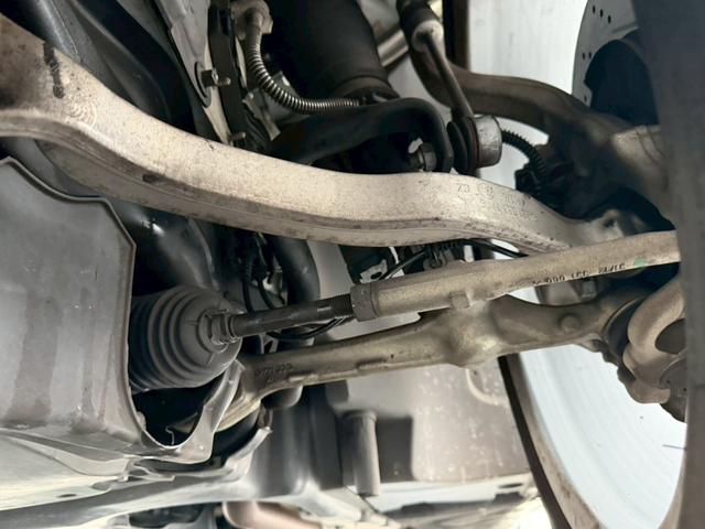 Sクラス S350 ブルーエフィシェンシー グランドED 禁煙車 法人ワンオーナー 後期最終モデル ディーラーフルメンテ サンルーフ 黒革シート キーレスゴー 後席モニター レーダークルーズコントロール シートヒーター HIDヘッド 純正19インチアルミ(75枚目)
