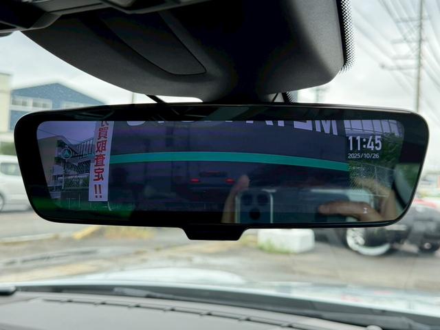 パナメーラ S E-ハイブリッド ユーザー様買取車両 スポーツクロノパッケージ 後期型 正規ディーラー車 サラウンドビューシステム LEDヘッドライト ダイナミックライトシステムプラス エントリードライブシステム  本革シート(9枚目)