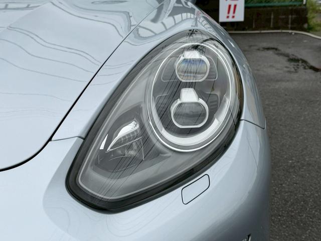 パナメーラ S E-ハイブリッド ユーザー様買取車両 スポーツクロノパッケージ 後期型 正規ディーラー車 サラウンドビューシステム LEDヘッドライト ダイナミックライトシステムプラス エントリードライブシステム  本革シート(32枚目)