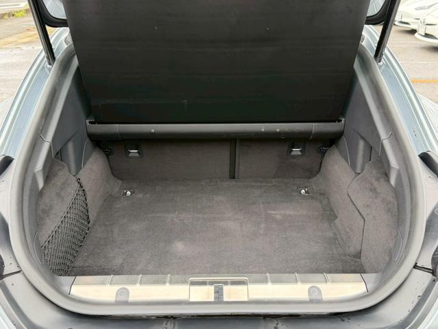 パナメーラ S E-ハイブリッド ユーザー様買取車両 スポーツクロノパッケージ 後期型 正規ディーラー車 サラウンドビューシステム LEDヘッドライト ダイナミックライトシステムプラス エントリードライブシステム  本革シート(78枚目)