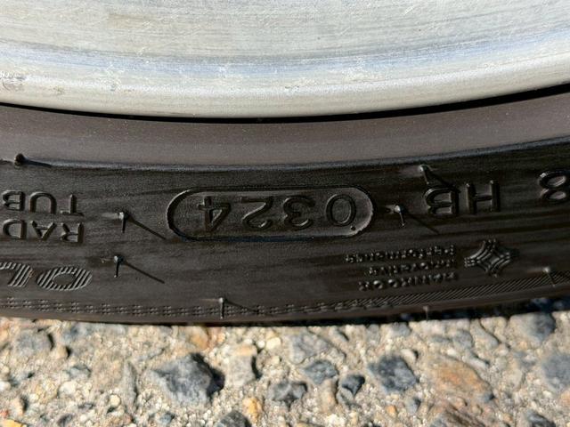 ＣＴ ＣＴ２００ｈ　Ｆスポーツ　ユーザー様買取車両　モデリスタフルエアロ　サンルーフ　ＢＢＳ１７インチＡＷ　クルーズコントロール　レザーシート　シートメモリー　バックカメラ　フルセグ　ローダウン　ミラー型ドラレコ　プッシュスタート（24枚目）