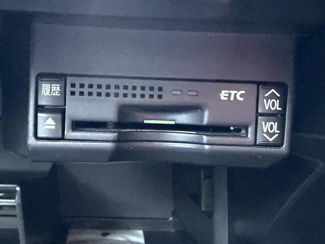 ＣＴ ＣＴ２００ｈ　Ｆスポーツ　ユーザー様買取車両　モデリスタフルエアロ　サンルーフ　ＢＢＳ１７インチＡＷ　クルーズコントロール　レザーシート　シートメモリー　バックカメラ　フルセグ　ローダウン　ミラー型ドラレコ　プッシュスタート（45枚目）