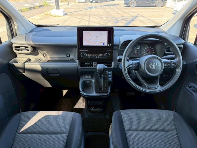 シエンタ ハイブリッドG 禁煙車 弊社買取車両 ワンオーナー 両側電動スライドドア レーダークルーズコントロール ETC BSM AC100V電源 LEDヘッドライト ディスプレイオーディオ Bluetoothオーディオ(4枚目)