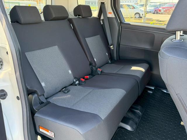 シエンタ ハイブリッドG 禁煙車 弊社買取車両 ワンオーナー 両側電動スライドドア レーダークルーズコントロール ETC BSM AC100V電源 LEDヘッドライト ディスプレイオーディオ Bluetoothオーディオ(8枚目)