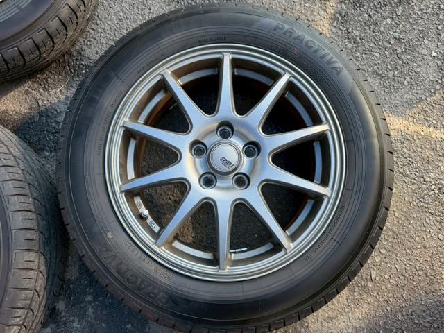 シエンタ ハイブリッドG 禁煙車 弊社買取車両 ワンオーナー 両側電動スライドドア レーダークルーズコントロール ETC BSM AC100V電源 LEDヘッドライト ディスプレイオーディオ Bluetoothオーディオ(35枚目)