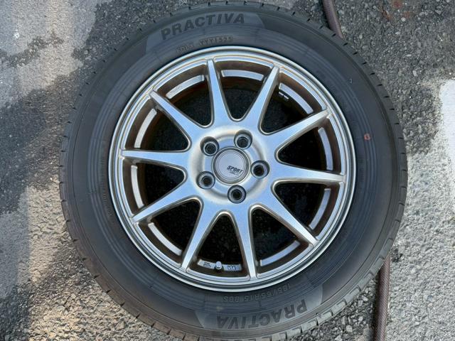 シエンタ ハイブリッドG 禁煙車 弊社買取車両 ワンオーナー 両側電動スライドドア レーダークルーズコントロール ETC BSM AC100V電源 LEDヘッドライト ディスプレイオーディオ Bluetoothオーディオ(37枚目)