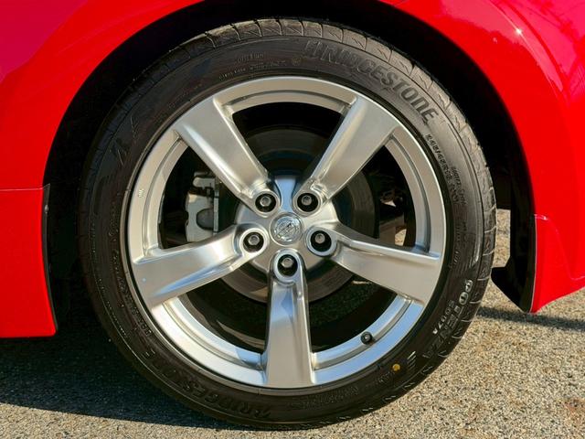 フェアレディＺ ベースグレード　禁煙車　６ＭＴ　ワンオーナー　屋内保管　ディーラーメンテ　純正ＨＤＤナビ　Ｂｌｕｅｔｏｏｔｈオーディオ　インテリジェントキー　ＨＩＤヘッドライト　オートヘッドライト　フルノーマル　ＥＴＣ（26枚目）