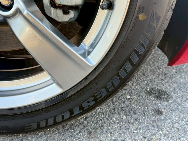 フェアレディＺ ベースグレード　禁煙車　６ＭＴ　ワンオーナー　屋内保管　ディーラーメンテ　純正ＨＤＤナビ　Ｂｌｕｅｔｏｏｔｈオーディオ　インテリジェントキー　ＨＩＤヘッドライト　オートヘッドライト　フルノーマル　ＥＴＣ（31枚目）