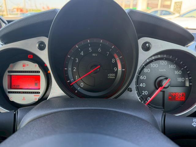 フェアレディＺ ベースグレード　禁煙車　６ＭＴ　ワンオーナー　屋内保管　ディーラーメンテ　純正ＨＤＤナビ　Ｂｌｕｅｔｏｏｔｈオーディオ　インテリジェントキー　ＨＩＤヘッドライト　オートヘッドライト　フルノーマル　ＥＴＣ（40枚目）