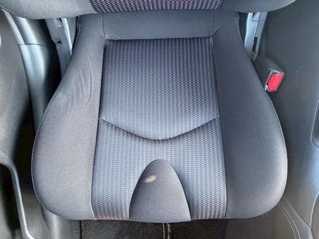 フェアレディＺ ベースグレード　禁煙車　６ＭＴ　ワンオーナー　屋内保管　ディーラーメンテ　純正ＨＤＤナビ　Ｂｌｕｅｔｏｏｔｈオーディオ　インテリジェントキー　ＨＩＤヘッドライト　オートヘッドライト　フルノーマル　ＥＴＣ（45枚目）