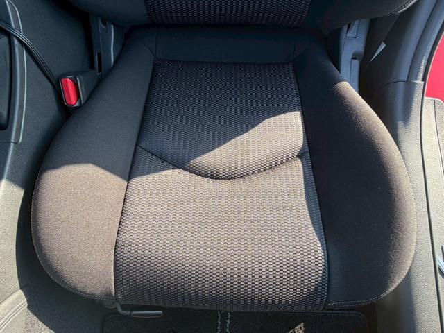 フェアレディＺ ベースグレード　禁煙車　６ＭＴ　ワンオーナー　屋内保管　ディーラーメンテ　純正ＨＤＤナビ　Ｂｌｕｅｔｏｏｔｈオーディオ　インテリジェントキー　ＨＩＤヘッドライト　オートヘッドライト　フルノーマル　ＥＴＣ（47枚目）