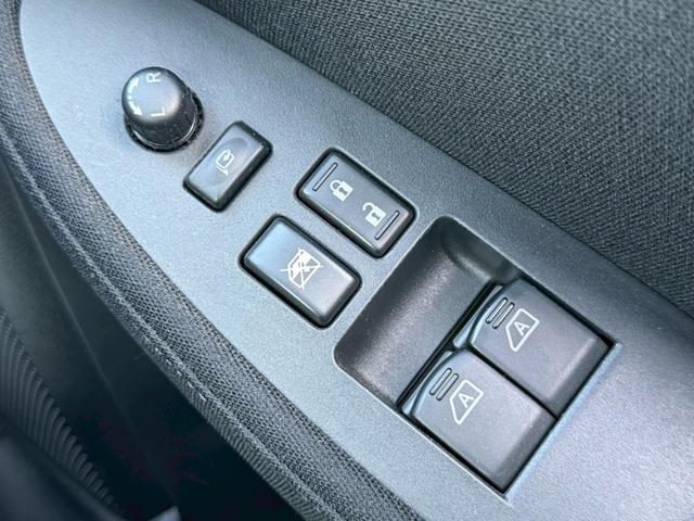 フェアレディＺ ベースグレード　禁煙車　６ＭＴ　ワンオーナー　屋内保管　ディーラーメンテ　純正ＨＤＤナビ　Ｂｌｕｅｔｏｏｔｈオーディオ　インテリジェントキー　ＨＩＤヘッドライト　オートヘッドライト　フルノーマル　ＥＴＣ（50枚目）